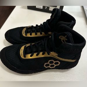Rudis Wrestling Shoes - Size M7 / W8.5